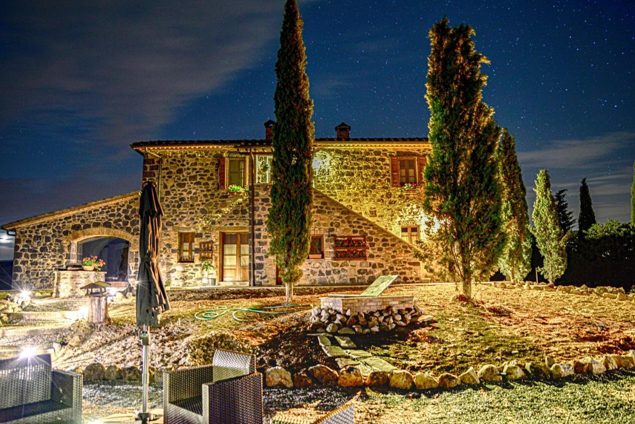 Casa Al Maestro B&B Radicofani Exterior foto